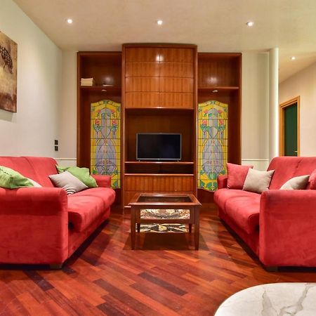 Elegant & Cozy Apartment In The Heart Of روما المظهر الخارجي الصورة