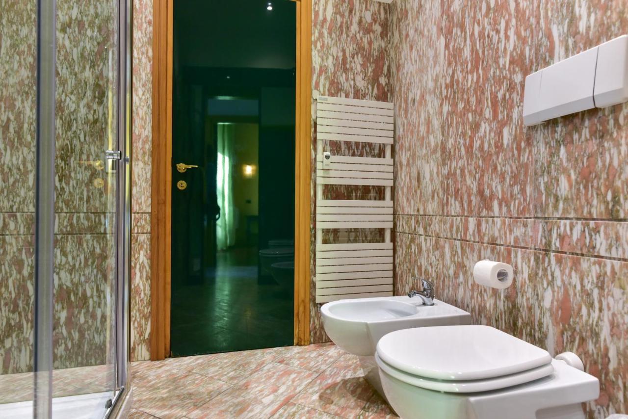 Elegant & Cozy Apartment In The Heart Of روما المظهر الخارجي الصورة